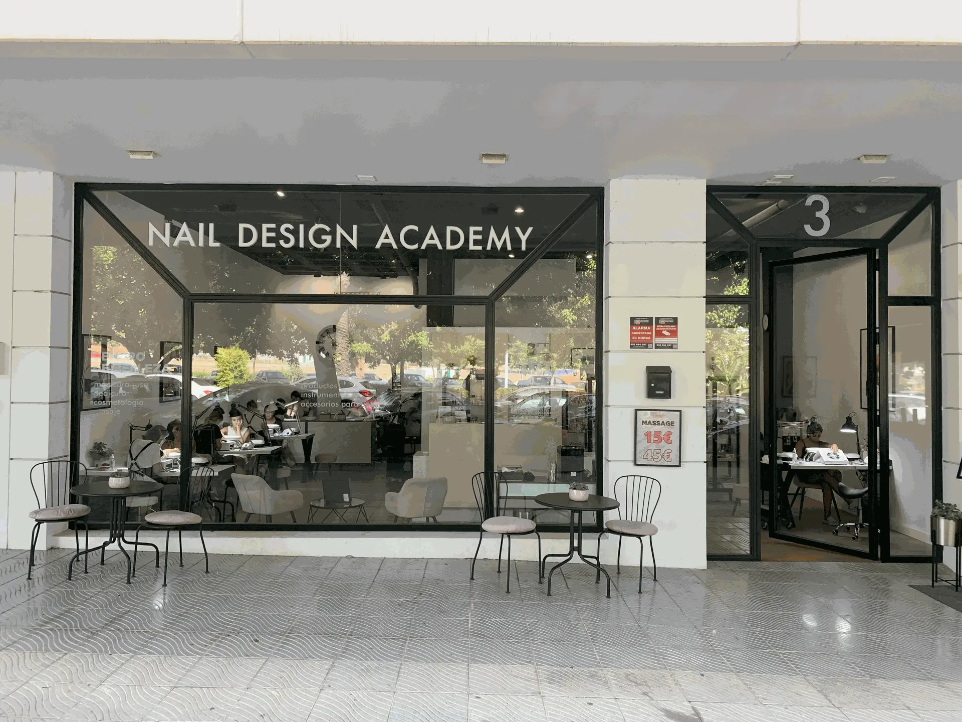 Salon1
