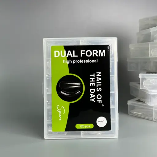 [4820014783005] NAILSOFTHEDAY Dual Form Square (Тип 7) — верхняя квадратная форма для наращивания средней длины, подходит для ногтей, растущих вниз. Количество: 120 шт.