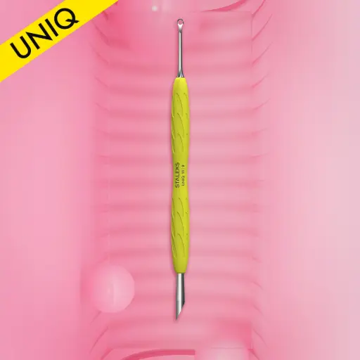 [PQ-11/2Y] Empujador para manicura con mango de silicona "Gummy" UNIQ 11 TYPE 2 Staleks